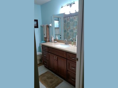 Bonnie guest bathroom AFTER